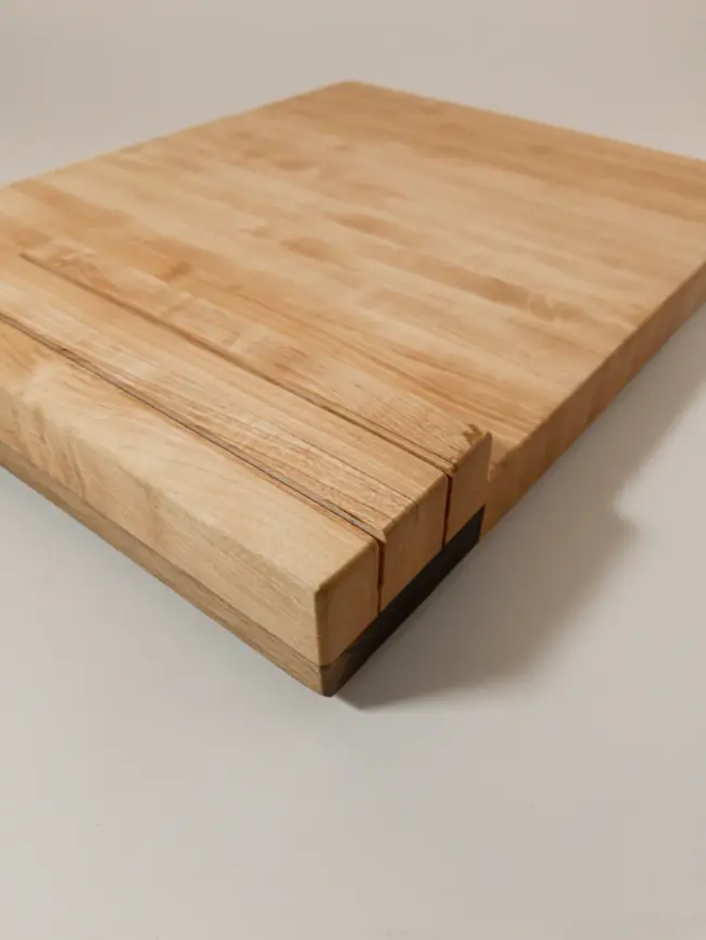 Maple Edge Grain Cutting Board