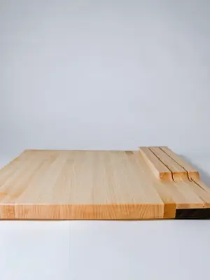 Maple edge grain cutting board with knife storage