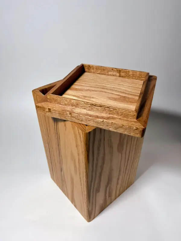 Red oak flippity-top wood trash can bin with removable lid