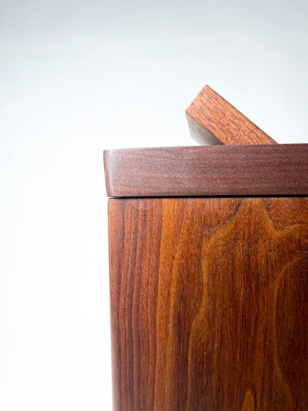 Walnut flippity-top wood trash can bin (small, large) Walnut flippity-top wood trash can bin top flipped