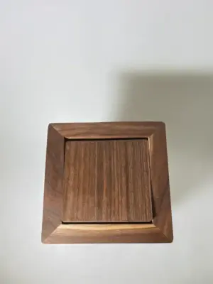 Walnut flippity-top wood trash can bin with removable lid