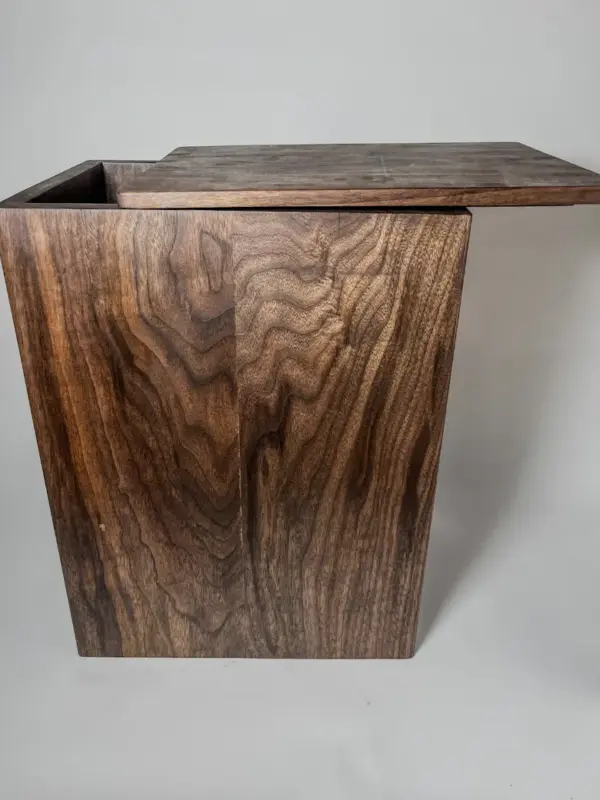 Walnut wooden laundry hamper with lid Wooden laundry hamper