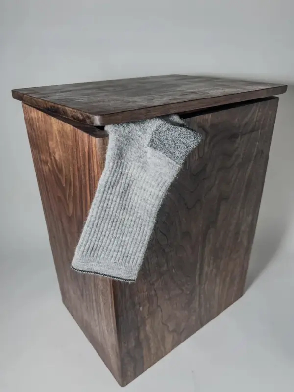 Walnut wooden laundry hamper with lid Wooden laundry hamper